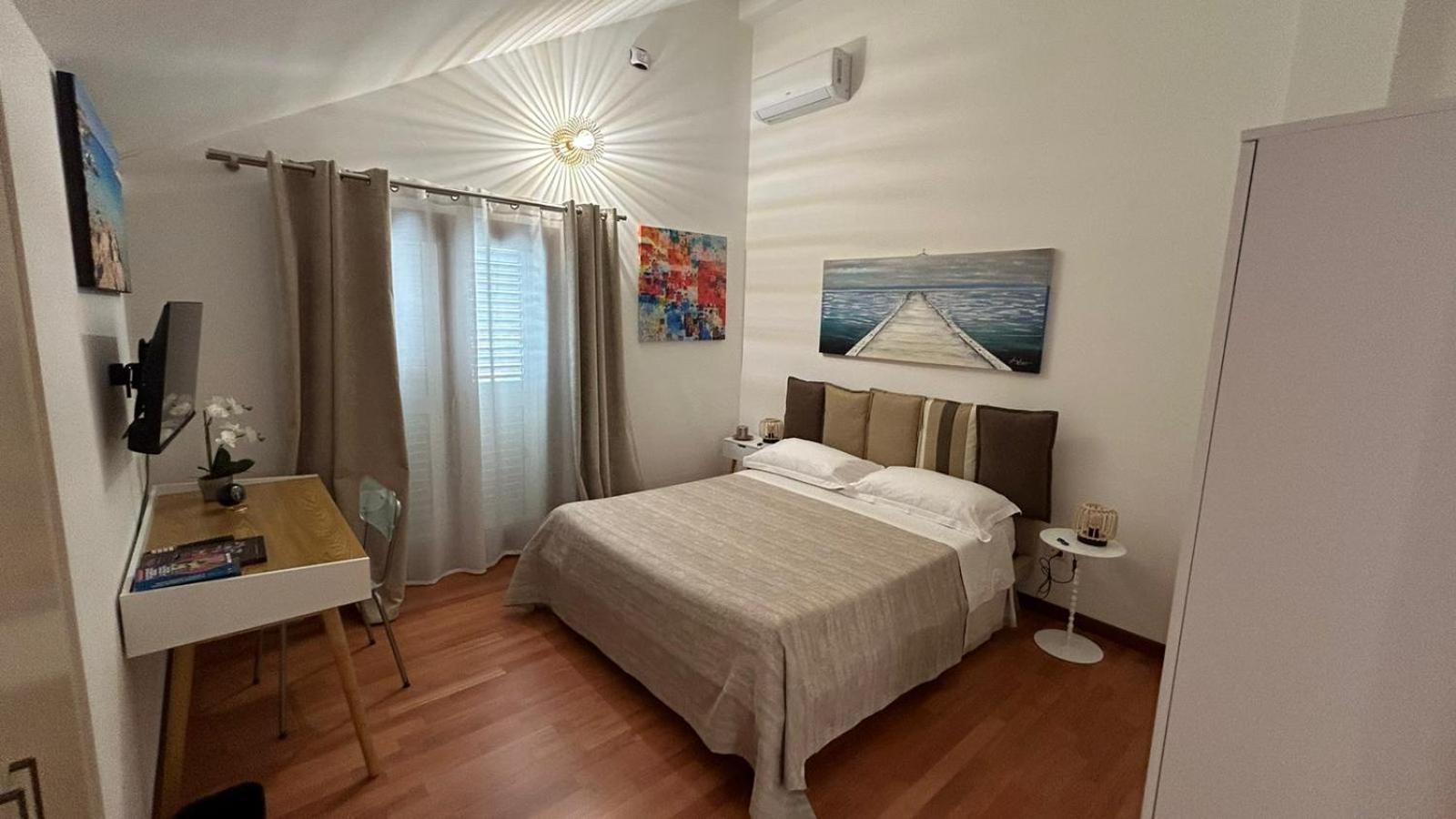 Mansarda Luxury Apartment ตารันโต ภายนอก รูปภาพ